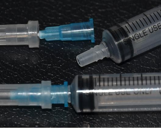 Disposable SafeLock Syringe